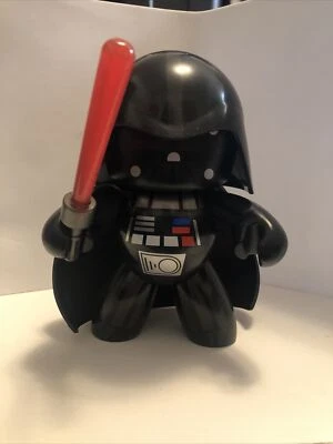 Figura Hasbro 2007 Star Wars Mighty Muggs Darth Vader 6 pulgadas Foto 1 de 4