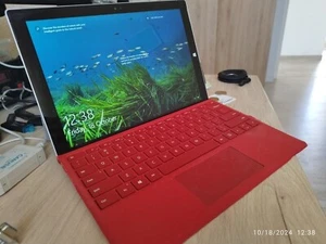 Microsoft Surface Pro 3 i5 1.9 8GB 256GB WLAN 30,5cm (12") LCD WIN10 - Imagen 1 de 4