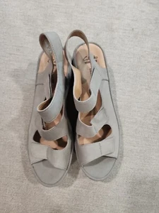 Clarks Soft Cushion Collection hellbraune Damen-Ledersandale 10 US M. - Bild 1 von 9