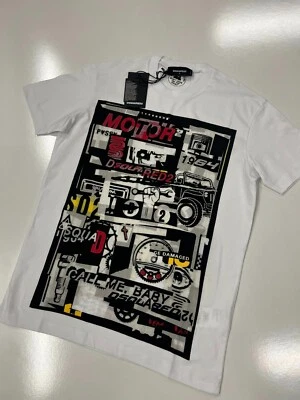 Brand new DSQUARED2 SHORT SLEEVE T-SHIRT IN WHITE Cool Fit  Small    / p2p 20.5” - Image 1 of 4