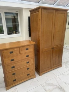 Beautiful quality Marks & Spencer’s 6x Draw Chest & 2x door wardrobe - Picture 1 of 17