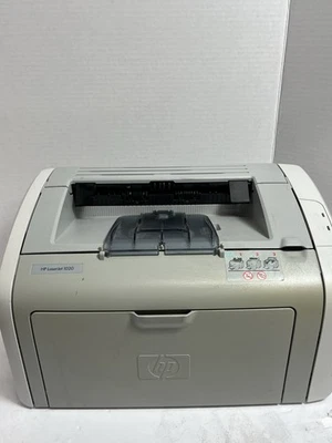 Working HP LaserJet 1020 Q5911A Workgroup Laser Printer - Image 1 of 4