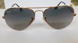 Vintage Ray-Ban 58014 Aviator Sunglasses Gold Color Frame Smoke Lenses With Case