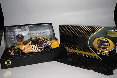 ACTION RCCA ELITE 2001 KEN SCHRADER #36 M&M'S / SNICKERS CRUNCHER PONTIAC SIGNED - Image 1 of 4