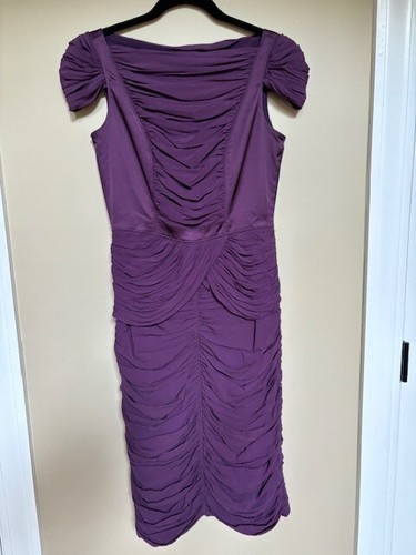 Lussuoso abito Burberry viola seta midi. Made in Italy! Taglia 42 US 6
