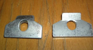 MGB GT MGC GT Front Wing Clamps x2 Placas de Sujetación Aletas Delanteras - Bild 1 von 1