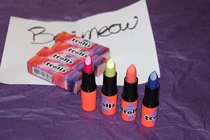 Rossetto LE Mac Good Luck Trolls confezione speciale edizione limitata sushi kiss - Foto 1 di 5