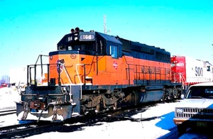 ORIGINAL KODACHROME SLIDE MILWAUKEE ROAD SD40-2 #164, SOO 760 N FOND DU LAC 2/86 - Bild 1 von 1
