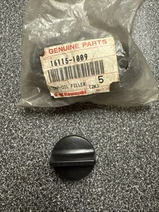 Tapa de llenado de aceite 83 Kz750k tapa tapón 16115-1009 Kawasaki Kz 750 k 1983 (B) - Imagen 1 de 4