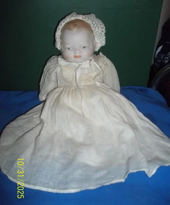 Vestido de bautizo vintage de porcelana/bisco Shackman muñeca bebé 10" Foto 1 de 4