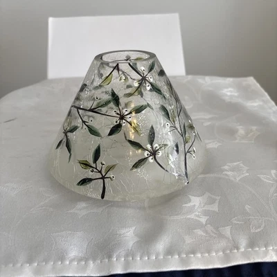 Candle Shade Crackle Glass Holly Berries & Vine Design Festive Fits Lg Preowned - Image 1 of 4