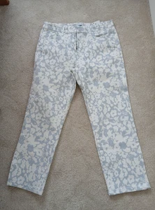 NEXT STRETCH CROP FLORAL JEANS NWTs SIZE 12 - Picture 1 of 4
