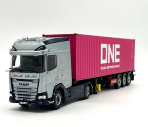 DAF XG+ flex trailer+"ONE" 40ft container "Bernard et Bernard" WSI truck models - Picture 1 of 8