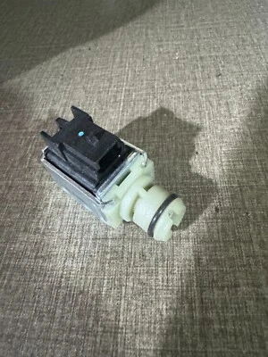 Automatic Transmission Control Solenoid-Auto Trans Control Solenoid Delphi - Image 1 of 2