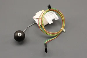 Genuine Audi A4 A5 RS4 RS5 Quattro fuel gauge level sender 8K0919671B - Picture 1 of 3