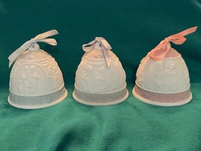 Juego de 3 Campanas de Navidad Lladro fechadas 1994, 1995, 1996 Adornos Vintage Foto 1 de 4
