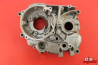 PIEZA CÁRTER HONDA NOS CB100, SL100 XL100 # 11200-107-710 OEM Foto 1 de 4