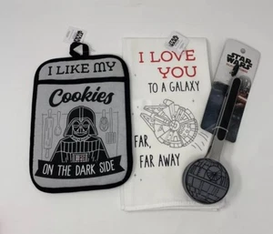 Disney Star Wars Kitchen Set Towel, Oven Mitt and Death Star Silicone Tongs - Picture 1 of 13