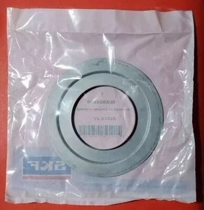 SKF 32312 JV Internally Sealing Tapered Roller Nilos Ring 69.3 mm ID, 130 mm OD - Picture 1 of 3