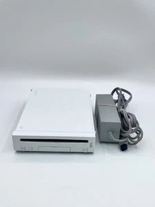Sistema de videojuegos Nintendo Wii RVL-001 2006 blanco - Imagen 1 de 6