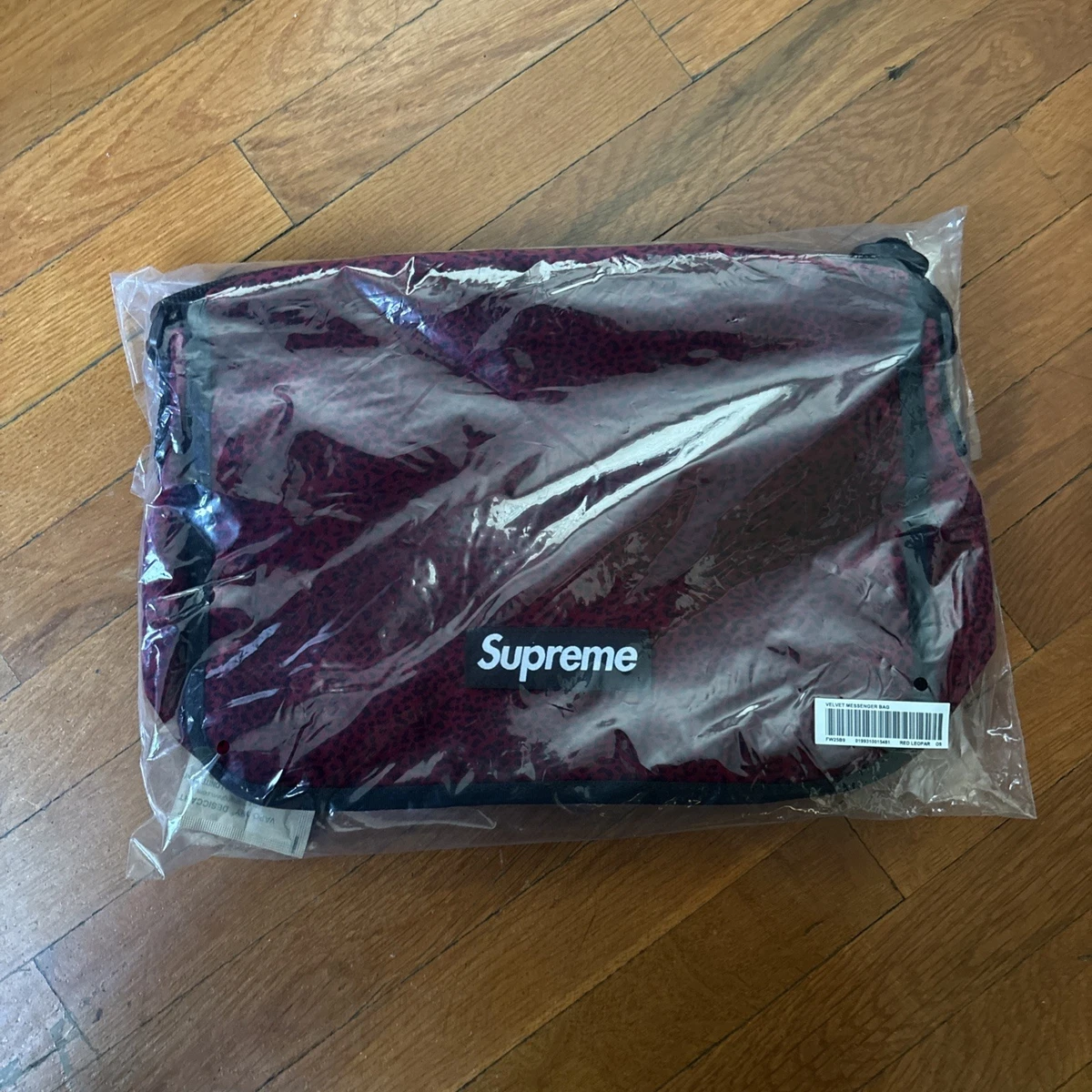 Supreme Velvet Small Messenger Bag Supreme Red Small Bags for Men