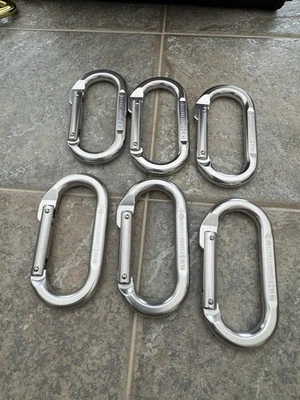 Mosquetón ovalado diamante negro lote de seis (6) sin enganches Foto 1 de 3