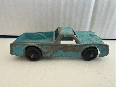 Camión fundido a presión Rockford IL 3” Midge Toy años 60 vintage El Camino El Rancho Foto 1 de 4