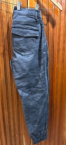 Express Womens Pants Size 0 Green Camo Cropped Straight High Rise Actual 27X24.5 - Picture 1 of 15