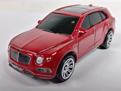 '18 Bentley Bentayga Matchbox 2022 Metro #82 Metalflake Red 10SP llantas 1:64 sueltas Foto 1 de 4