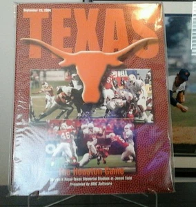 2000  Texas Longhorns vs Houston Cougars Football Program - Picture 1 of 1