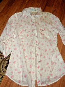 camicia donna maglia top western blusa ~ manica 3/4 pizzo floreale piccola ~ Maurices - Foto 1 di 10