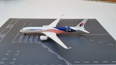 Gemini Jets 1:400 Airbus A350-900 Malaysia Airlines Malaysia Negaraku Livery - Immagine 1 di 2