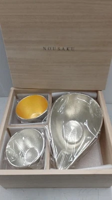 NOUSAKU Katakuchi Sake 套装日本锡杯罐传统饮具礼品 — 第 1/4 张图片