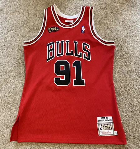 Mitchell & Ness Dennis Rodman Authentic Red Finals Chicago Bulls Jersey Size 40 Cover