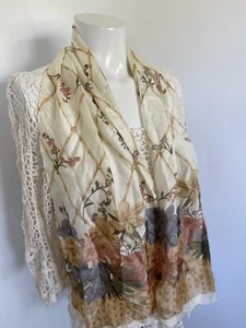 Vintage 1996 Liz Claiborne 100% Silk Pastels Tan Floral Bamboo Rectangle Scarf - Picture 1 of 12