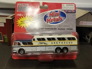 CMW 33110 Greyhound PD4501 Scenicruiser Coach Bus -Chicago- 1962-1970 - Bild 1 von 1