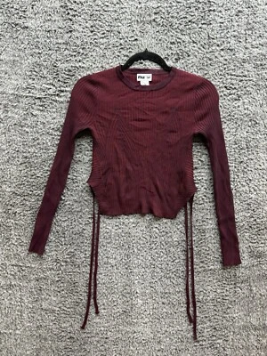 Suéter Nuuly X Find Me Now Rojo Magenta Recortado Manga Larga Encaje Espalda Pequeño Foto 1 de 4