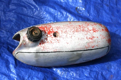 Tanque de gasolina vintage plástico Honda Kawasaki Yamaha Suzuki FRETE GRÁTIS - Imagem 1 de 3