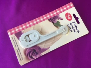 Tala 3 Wheel Fondant Icing Cutter Tool Embossing Straight Wavy Stitch Patterns - Picture 1 of 11