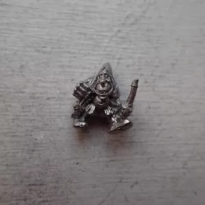 Citadel Warhammer 90s Night Goblin Archer A - Foto 1 di 1