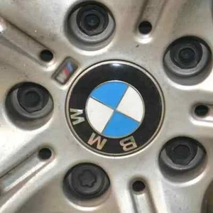 Für BMW 4x 56mm NABENDECKEL RADNABENDECKEL NABENKAPPE FELGENDECKEL NEU - Picture 1 of 4