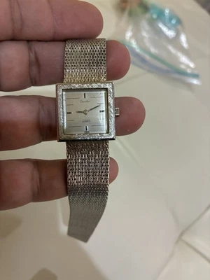 Chandler Damas Hecho en Suiza Foto 1 de 4