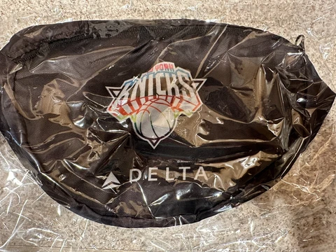 New York Knicks Pride Night Fanny Pack Bag SGA MSG LGBTQ Pride Delta Cover