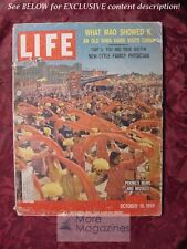 LIFE October 19 1959 PEKING CHINA CECIL B. DEMILLE HAL HOLBROOK as MARK TWAIN