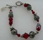 Bracelet Tres Jolie en argent sterling avec détails appliqués, perles de verre rouge