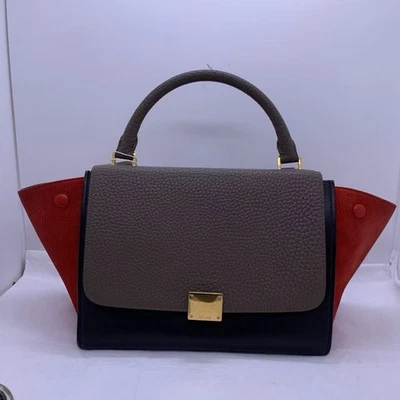 Bolso de hombro Celine Trapeze bidireccional, gris y rojo y negro Origen Italia Foto 1 de 4