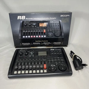 Zoom R8 (R-8) Digital Multi-Track Recorder Interface Multitrack 32GB SD & Box - Bild 1 von 22