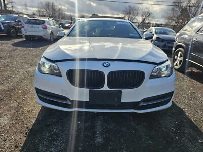 Used Washer Fluid Reservoir fits: 2014 Bmw 528I w/headlamp washers Grade B Foto 1 de 4