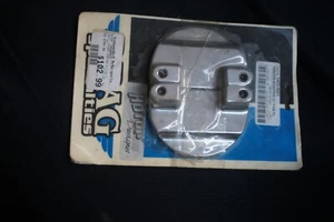 HARLEY DAVIDSON FLH Drag Specialties FRONT MUDGUARD Adapter für 21 Zoll Rad NOS - Bild 1 von 3