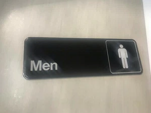 Letrero Hombre 3" x 9" Plástico Autoadhesivo, Negro/Blanco - Imagen 1 de 5